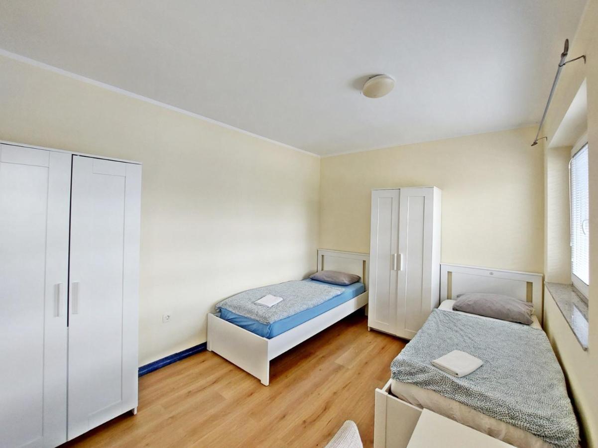 Rose Valley, Modern Studios & Apartments Ljubljana Bagian luar foto