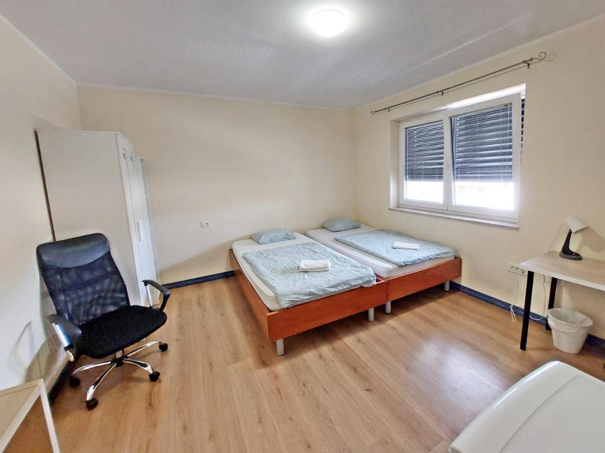 Rose Valley, Modern Studios & Apartments Ljubljana Bagian luar foto