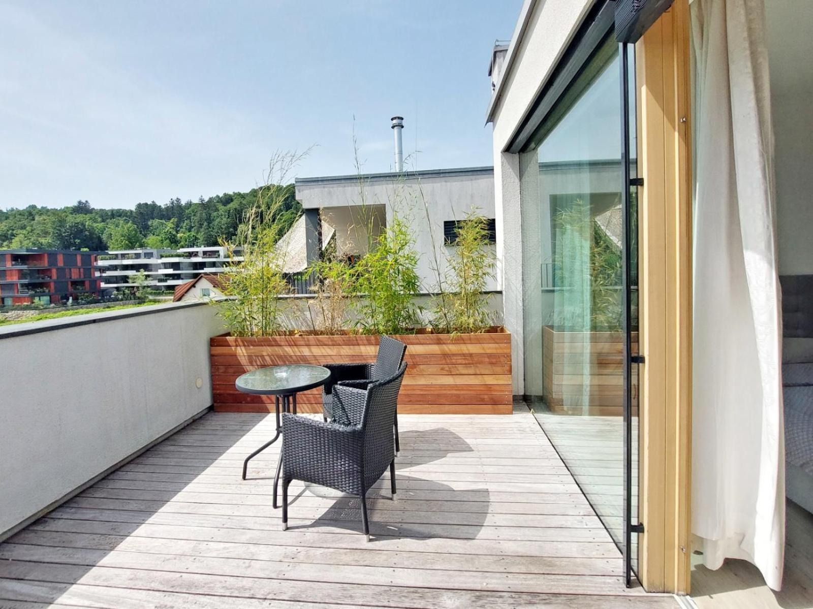 Rose Valley, Modern Studios & Apartments Ljubljana Bagian luar foto