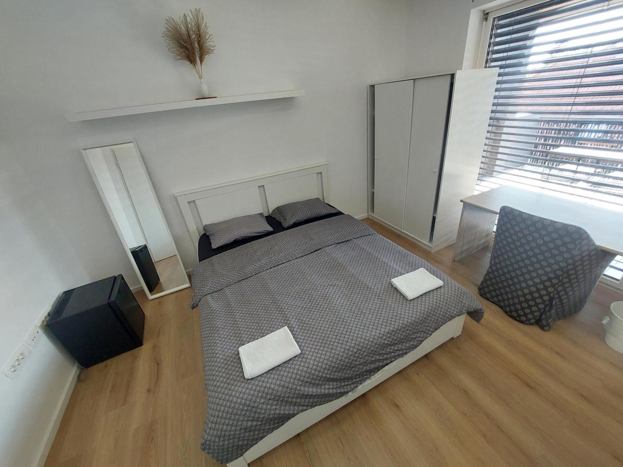 Rose Valley, Modern Studios & Apartments Ljubljana Bagian luar foto